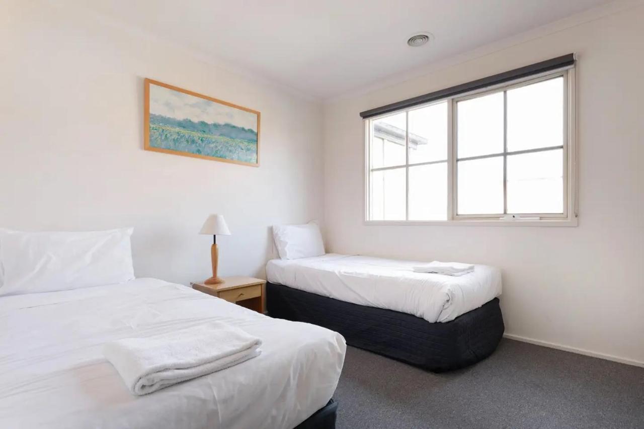 Lamplighter Motel y apartamentos Oakleigh Exterior foto